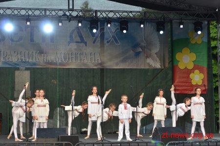 Юні житомиряни вперше поставили український міні-балет "Пісня Лісу" у Болгарії