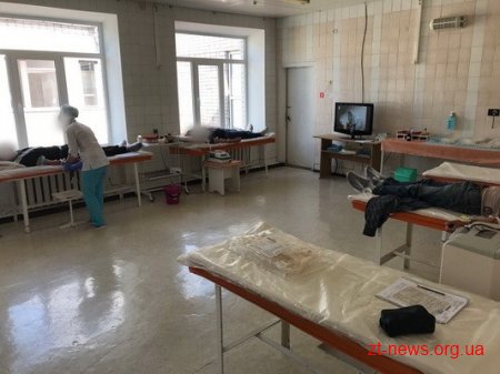 На Житомирщині СБУ припинила діяльність корупційного механізму реалізації плазми крові