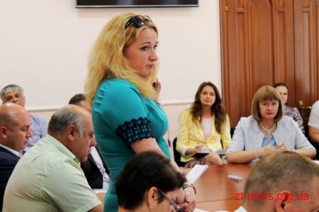 В області працює група, яка «віджимає» майно та продає його