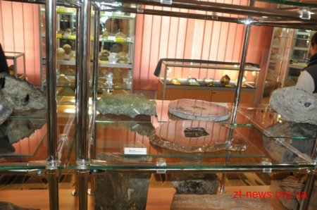 Ігор Гундич відвідав музей коштовного каміння у Хорошеві