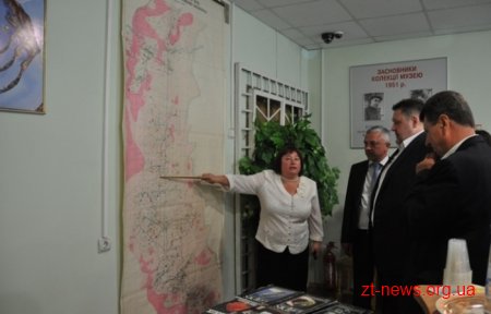 Ігор Гундич відвідав музей коштовного каміння у Хорошеві