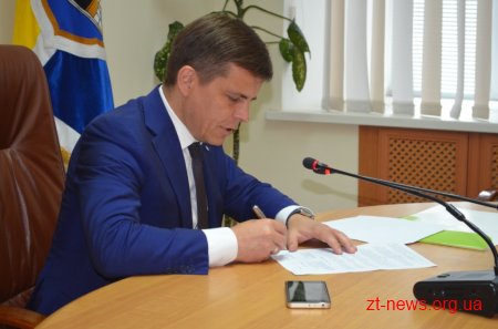 Сергій Сухомлин підписав угоду про співпрацю з Гільдією інженерів