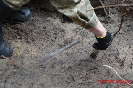 Курсанти Академії СБУ під час пошукових робіт знайшли рештки 55 воїнів
