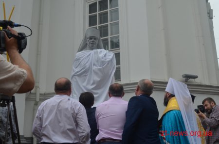 У Житомирі відкрили пам’ятник митрополиту Іларіону