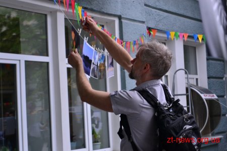 На один день вулиця Михайлівська перетворилась на «Територію ідей»