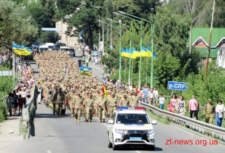 Бійці 30-ї бригади вперше за три роки повернулися додому у повному складі