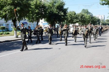 Бійці 30-ї бригади вперше за три роки повернулися додому у повному складі