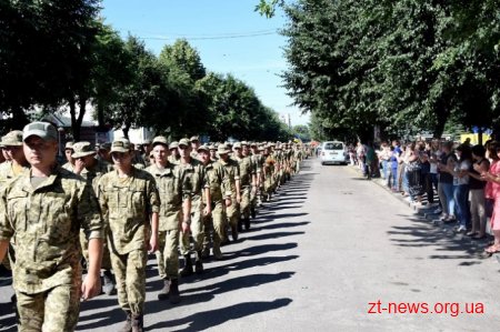 Бійці 30-ї бригади вперше за три роки повернулися додому у повному складі