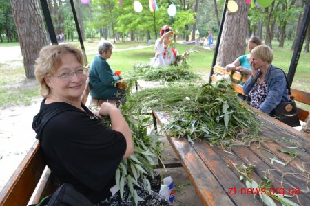 Тисячі житомирян прийшли подивитись на дійство організоване до свята Івана Купала