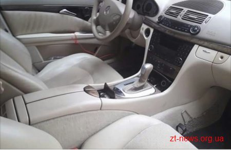 Після суду в автівці одного з активістів знайшли прикріплену до дверцят гранату