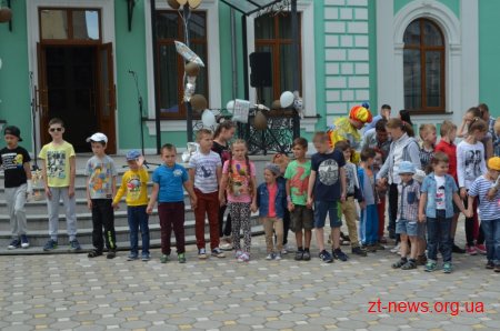 На вихідних у Житомирі відбулося солодке свято "Шоколадна країна"
