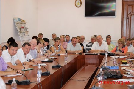 В обласній раді визначаються, де шукати кошти для завершення будівництва школи в Кодні