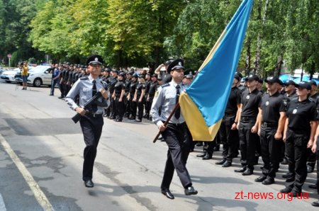 87 дільничних офіцерів та працівників кримінальної поліції склали присягу