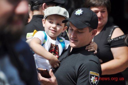 87 дільничних офіцерів та працівників кримінальної поліції склали присягу