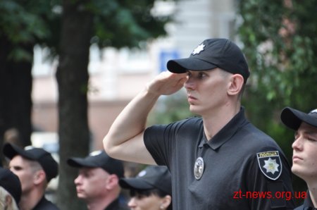 87 дільничних офіцерів та працівників кримінальної поліції склали присягу