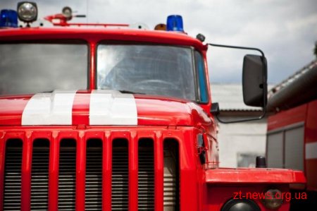 На Житомирщині під час спроби самостійного гасіння пожежі травмувався чоловік
