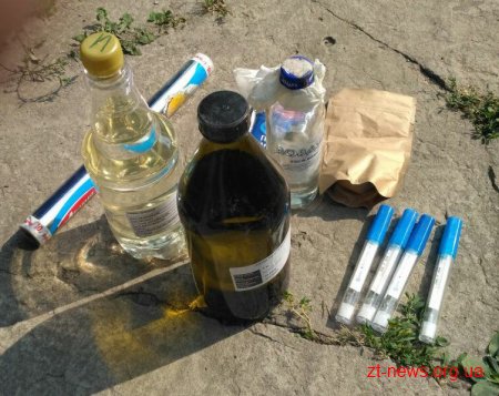Під час обшуку в оселі житомирянина виявили снаряди, патрони та наркотики
