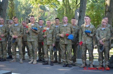 Житомиряни вшанували пам'ять загиблих десантників