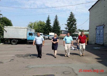 Автобаза санітарного транспорту з новим керівником