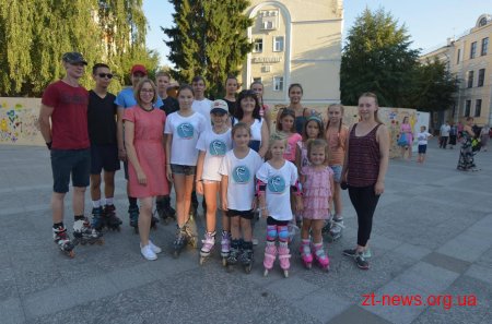 У Житомирі тренування з фігурного катання провели під відритим небом