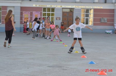 У Житомирі тренування з фігурного катання провели під відритим небом