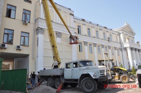 Розпочалися роботи з встановлення пам’ятника Героям Небесної Сотні