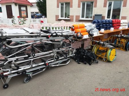 Рятувальники Житомирщини отримали спорядження від норвезьких благодійників
