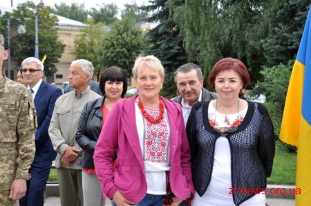 Вранці у Житомирі урочисто підняли Державний Прапор України