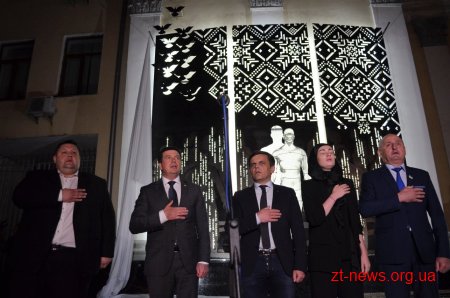У Житомирі відкрили пам’ятник Героям Небесної Сотні