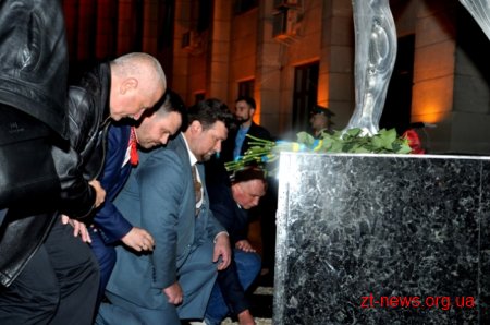 У Житомирі відкрили пам’ятник Героям Небесної Сотні