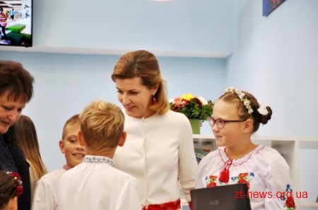 Марина Порошенко відкрила першу Медіатеку на Житомирщині