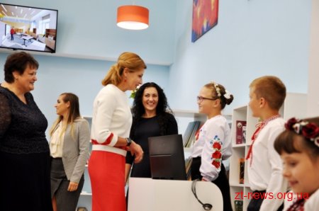 Марина Порошенко відкрила першу Медіатеку на Житомирщині