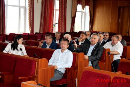 Депутати обласної ради протестували нову систему голосування