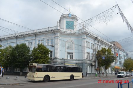 У Житомирському електротранспорті запровадили безготівкову оплату проїзду