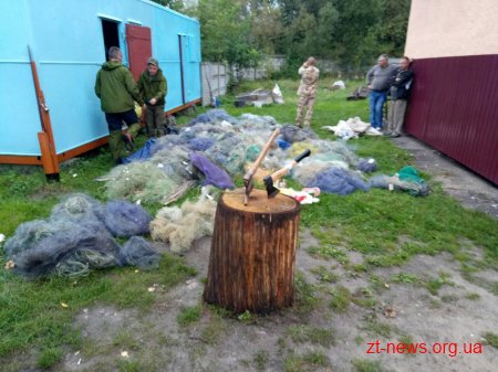 Житомирський рибоохоронний патруль знищив заборонені знаряддя лову