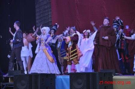 З нагоди відзначення Дня міста відбувся традиційний фестиваль «Культурна версія»