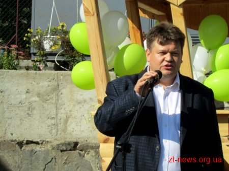 У Баранівці відкрили малу гідроелектростанцію