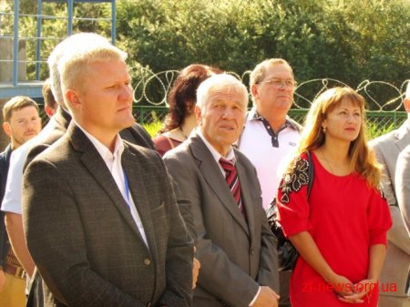 У Баранівці відкрили малу гідроелектростанцію