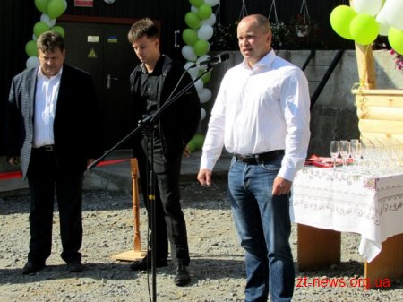 У Баранівці відкрили малу гідроелектростанцію
