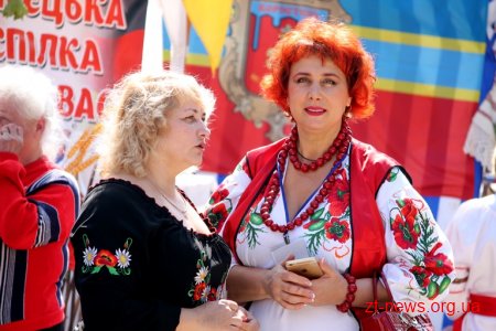 У Коростені відбувся ІХ Міжнародний фестиваль дерунів