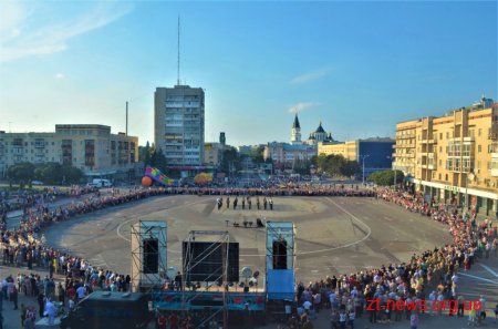 На майдані Соборному відбувся Третій Всеукраїнський фестиваль військових духових оркестрів