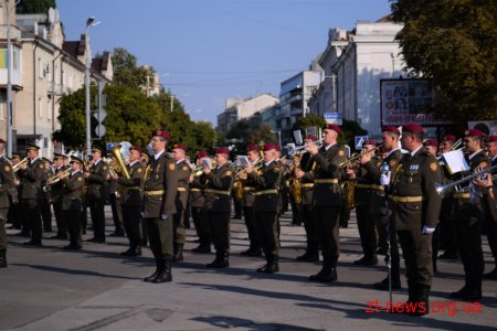 На майдані Соборному відбувся Третій Всеукраїнський фестиваль військових духових оркестрів