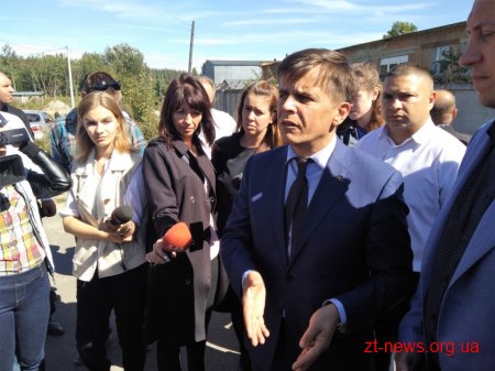 У Житомирі призупинили роботу підприємства, яке труїло жителів Крошні
