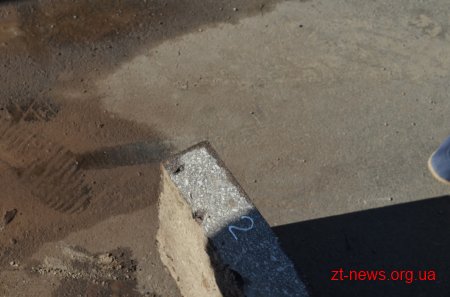 У Житомирі комісія здійснила перший відбір зразків асфальту