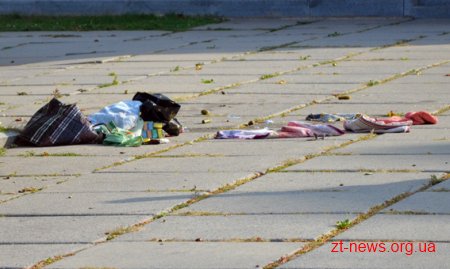 На майдані Перемоги поліцейські знешкодили підозрілу сумку