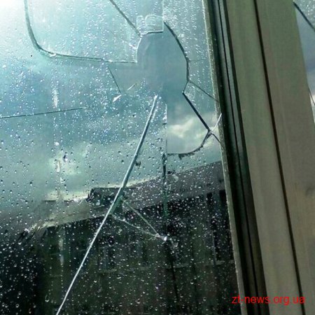 У Бердичеві градом пошкоджено понад 200 будинків та споруд