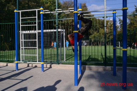 У Житомирі відкрили новий спортмайданчик