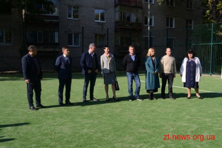 У Житомирі відкрили новий спортмайданчик
