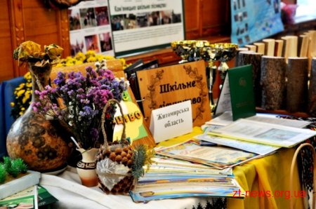 На Житомирщині представники 23 областей беруть участь у Всеукраїнському злеті шкільних лісництв