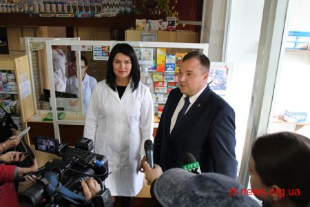 В одній з аптек Житомира виготовляють більше 100 видів препаратів та 15 видів косметичних засобів